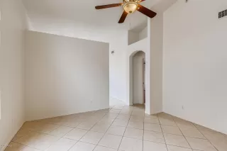 Photo #4: 6124694 Listing