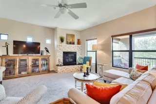 Photo #2: 6124763 Listing