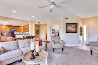 Photo #3: 6124763 Listing