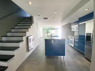 Photo #3: 6124889 Listing