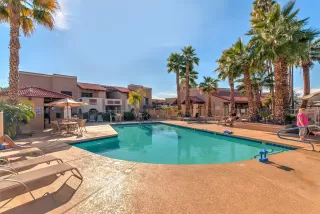 Photo #2: 6125072 Listing 