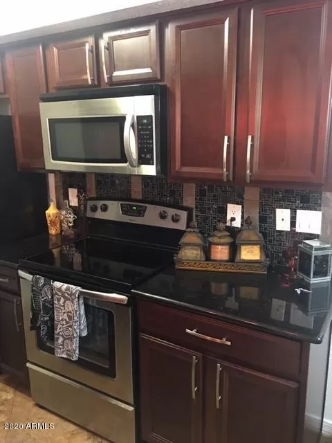 MLS: 6125243 Condo For Sale