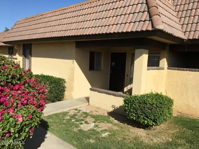 MLS: 6125368 Condo For Sale