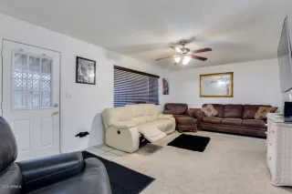 Photo #6: 6125383 Listing