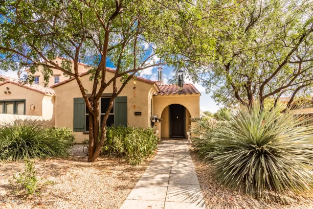 MLS: 6125388 Condo For Sale