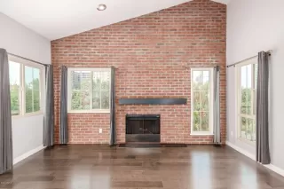 Photo #1: 6125398 Listing 