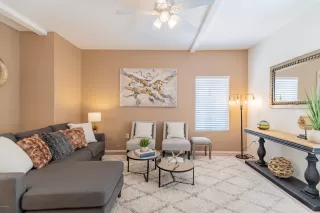 Photo #5: 6125438 Listing 