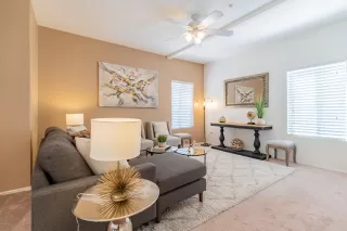 Photo #6: 6125438 Listing 