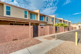 Photo #1: 6125502 Listing 