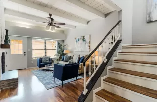 Photo #4: 6125526 Listing