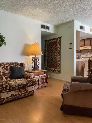 Photo #4: 6125552 Listing 