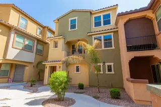 Photo #1: 6125844 Listing 