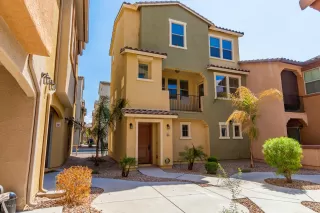 Photo #2: 6125844 Listing 