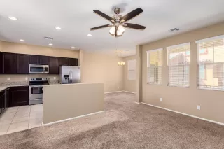 Photo #4: 6125844 Listing 