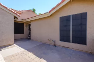 Photo #2: 6125966 Listing