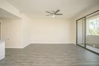 Photo #5: 6126053 Listing