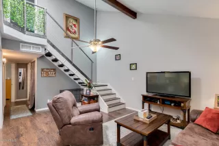 Photo #3: 6126077 Listing