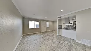 Photo #5: 6126106 Listing