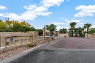 Photo #1: 6126166 Listing 