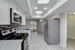 Photo #4: 6126338 Listing