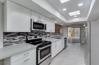 Photo #5: 6126338 Listing