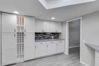 Photo #6: 6126338 Listing