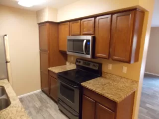 Photo #5: 6126416 Listing