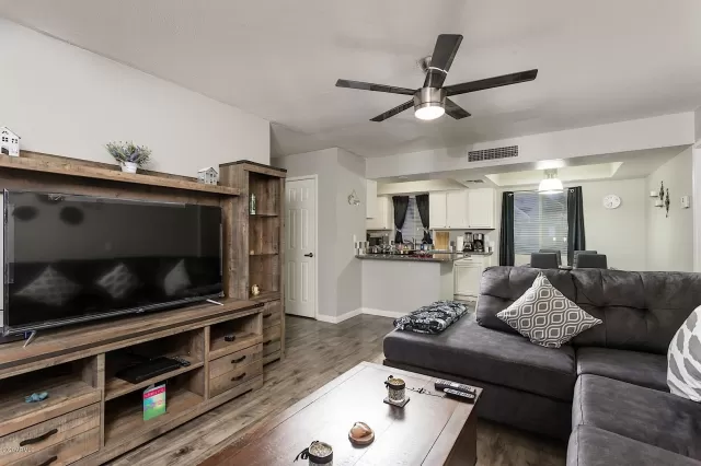 MLS: 6126467 Condo For Sale