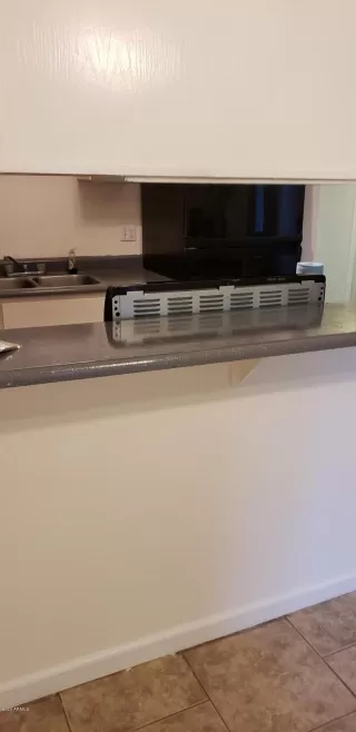 Photo #5: 6126480 Listing