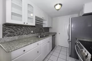 Photo #5: 6126503 Listing