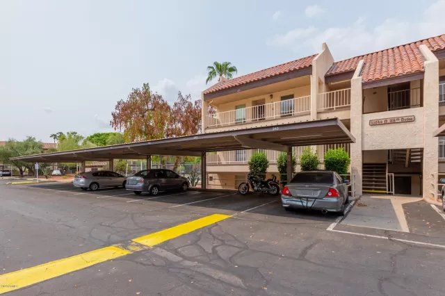 MLS: 6126626 Condo For Sale