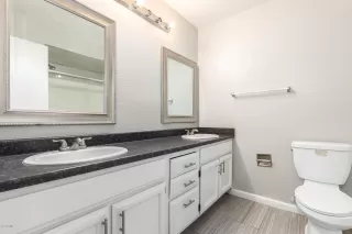 Photo #3: 6126626 Listing
