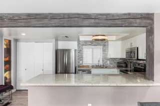 Photo #3: 6126651 Listing