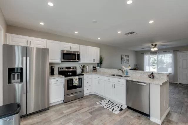 MLS: 6126678 Condo For Sale