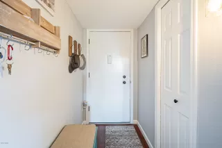 Photo #6: 6126791 Listing