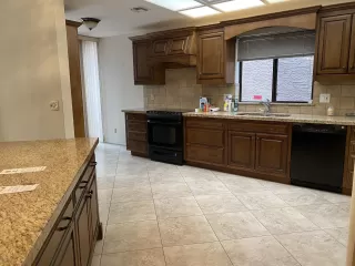 Photo #4: 6126799 Listing