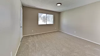 Photo #4: 6126803 Listing