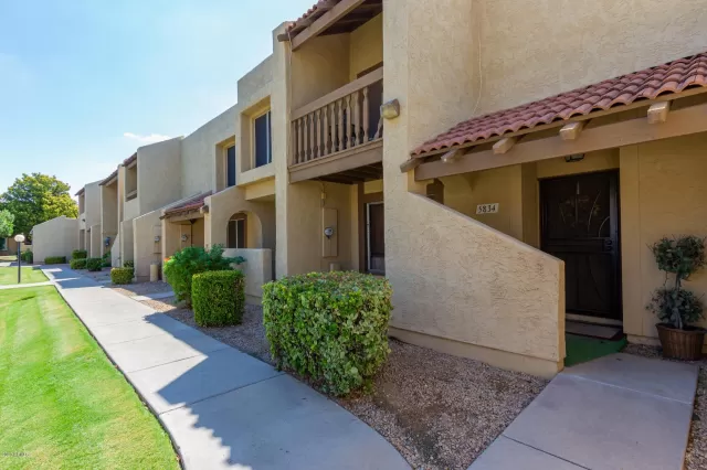 MLS: 6126931 Condo For Sale