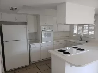 Photo #2: 6126969 Listing