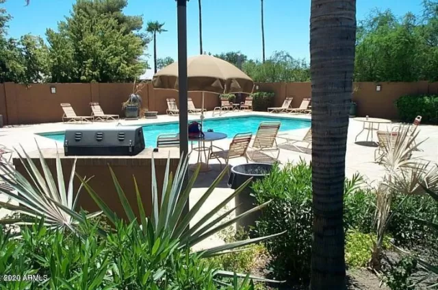 MLS: 6127052 Condo For Sale