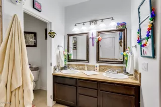 Photo #4: 6127120 Listing