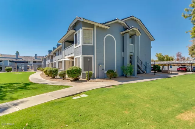 MLS: 6127142 Condo For Sale