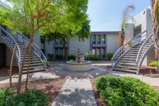 Photo #1: 6127268 Listing