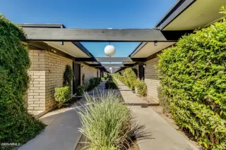 Photo #1: 6127348 Listing