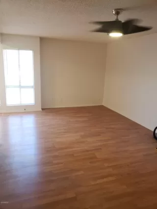 Photo #6: 6127358 Listing