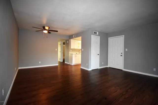 MLS: 6127483 Condo For Sale