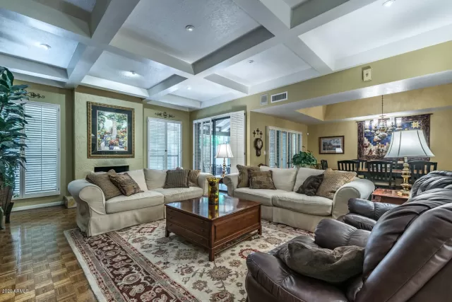 MLS: 6127542 Condo For Sale