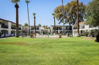 Photo #4: 6127555 Listing 