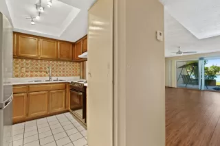 Photo #5: 6127605 Listing 