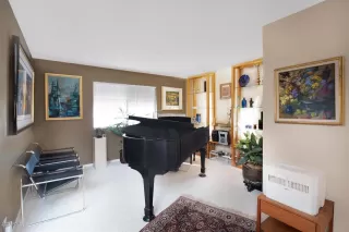 Photo #5: 6127668 Listing